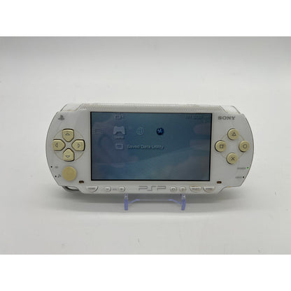 White PSP 1000 Console w/Charger and 3600mAh Extended Battery